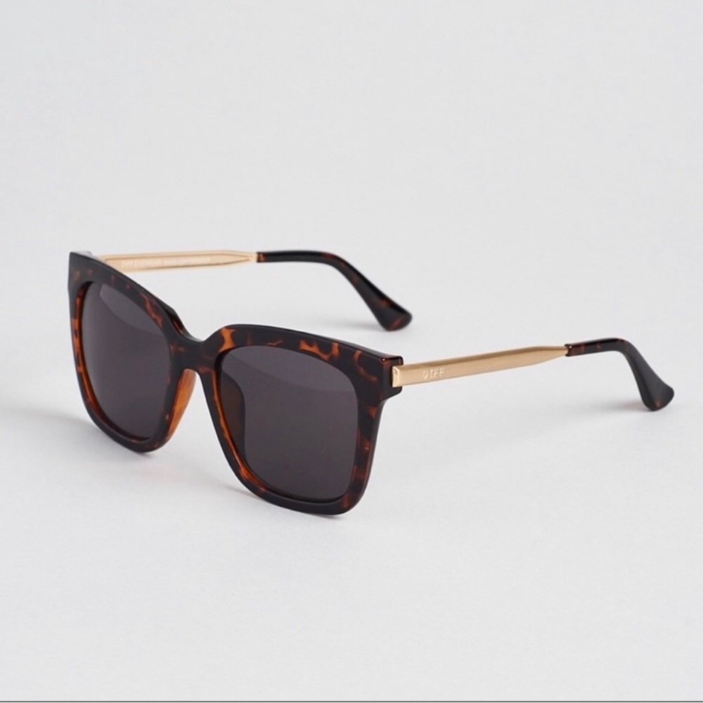 DIFF Eyewear Bella Sunglasses BRAND NEW